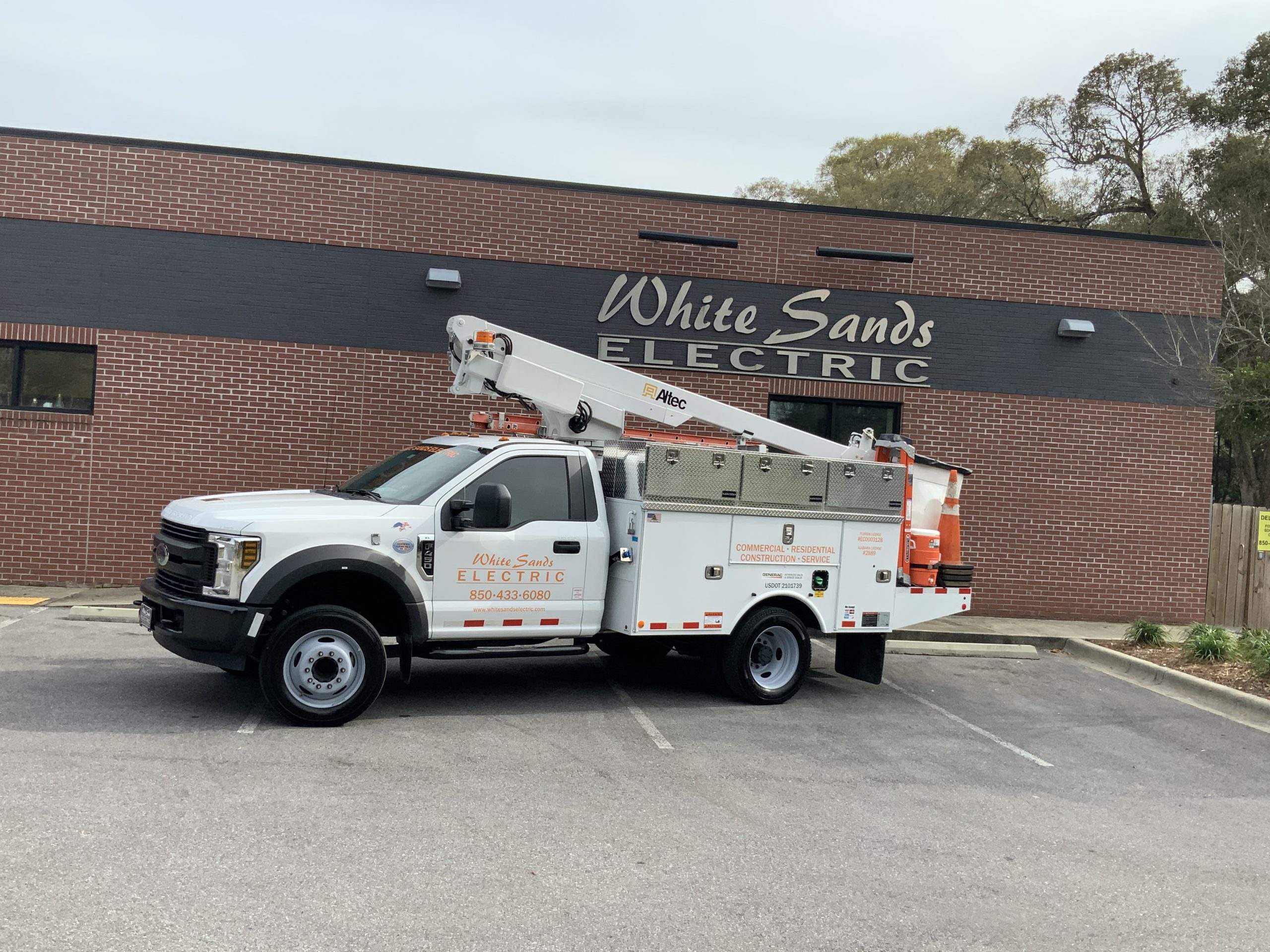 Residential Electrician, Pensacola White Sands Electric